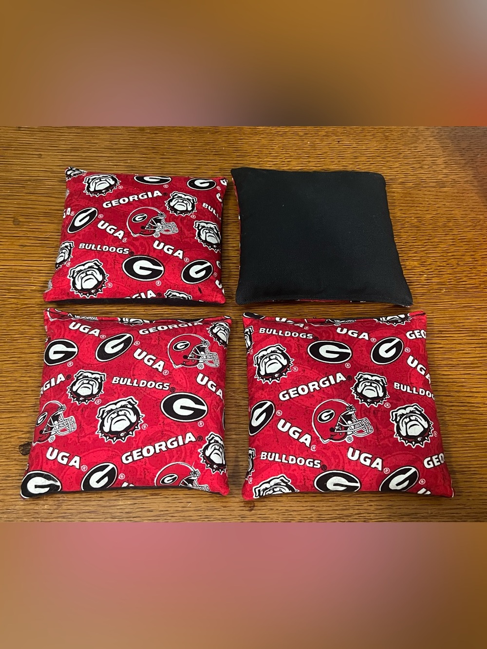 University of Georgia Bulldogs Red Cornhole Bean Bags - Set of 4